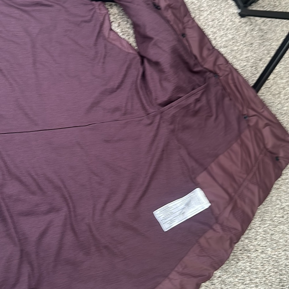 Smart wool smart loft wool burgundy puffer vest size small - Picture 14 of 16